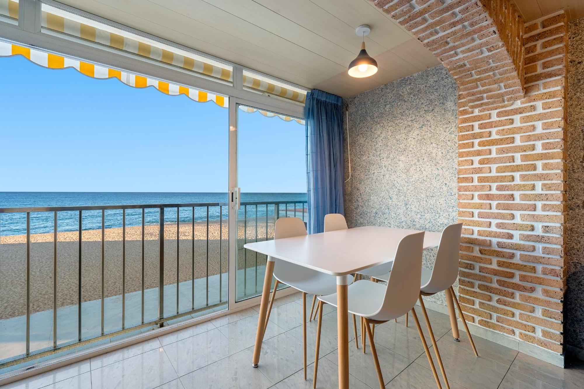 Hauzify I Apartament Plenamar Платья-де-Аро Экстерьер фото